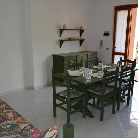 شقة Romy By La Via Del Mare Viaggi E Vacanze *