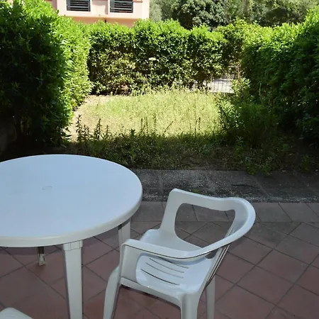 شقة Romy By La Via Del Mare Viaggi E Vacanze فيلاّسيمِيوس